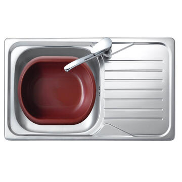 A kitchen sink.