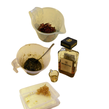 Jugs of mincemeat and cherries and a measure of Disarrono.