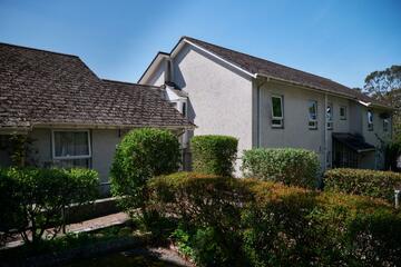 Trelawney House with adjoining Bungalow