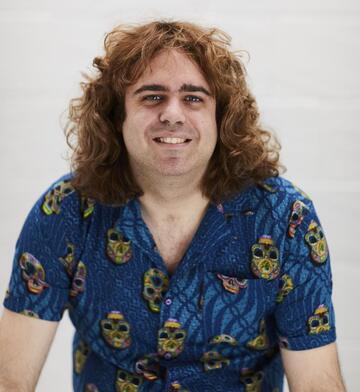 Daniel Wakeford Mythbuster head and shoulders photograph