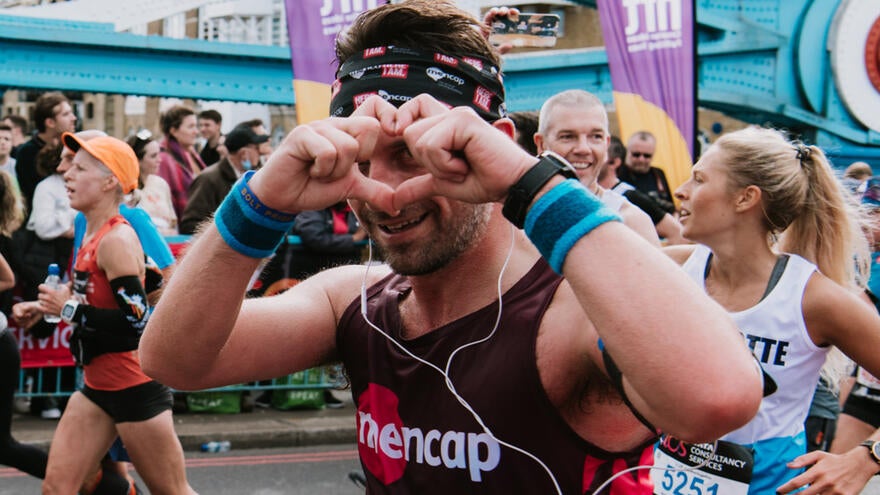 Mencap London Marathon Man Heart 