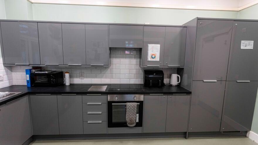 House 2 Dolphin Court Havant kitchen